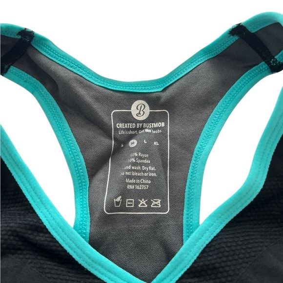 Sports Bra for large breasted women by BUSTMOB. Supportive Comfort. NWT - Picture 4 of 12